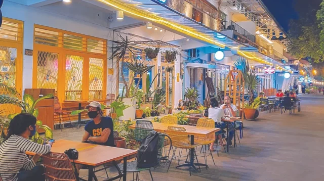 5 Spot Nongkrong Murah di Jakarta Selatan Buat Anak Kantor