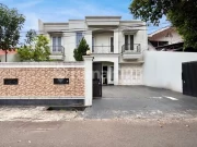 Harga Rumah Jakarta Kian Jomplang: Jakarta Selatan Tembus Rp9 Miliar Harga Rumah Jakarta Kian Jomplang: Jakarta Selatan Tembus Rp9 Miliar